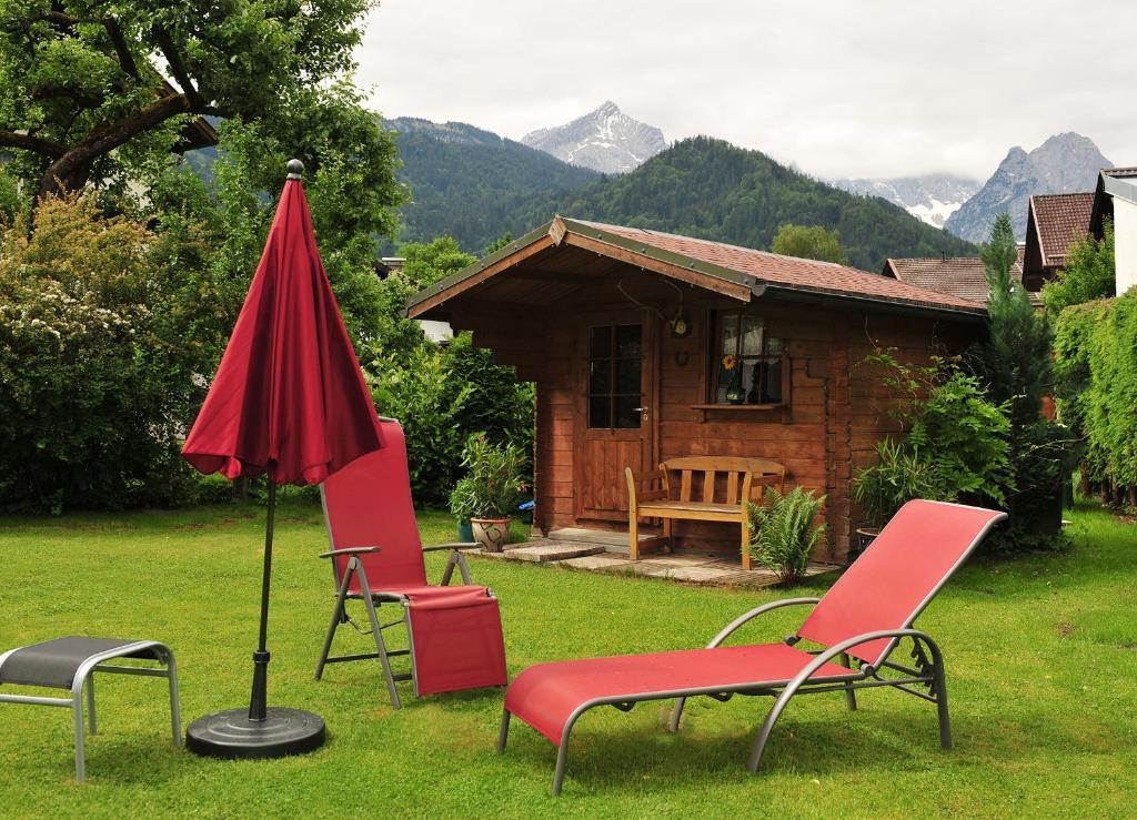 Weidegg - Hotel Garni Garmisch-Partenkirchen Eksteriør billede